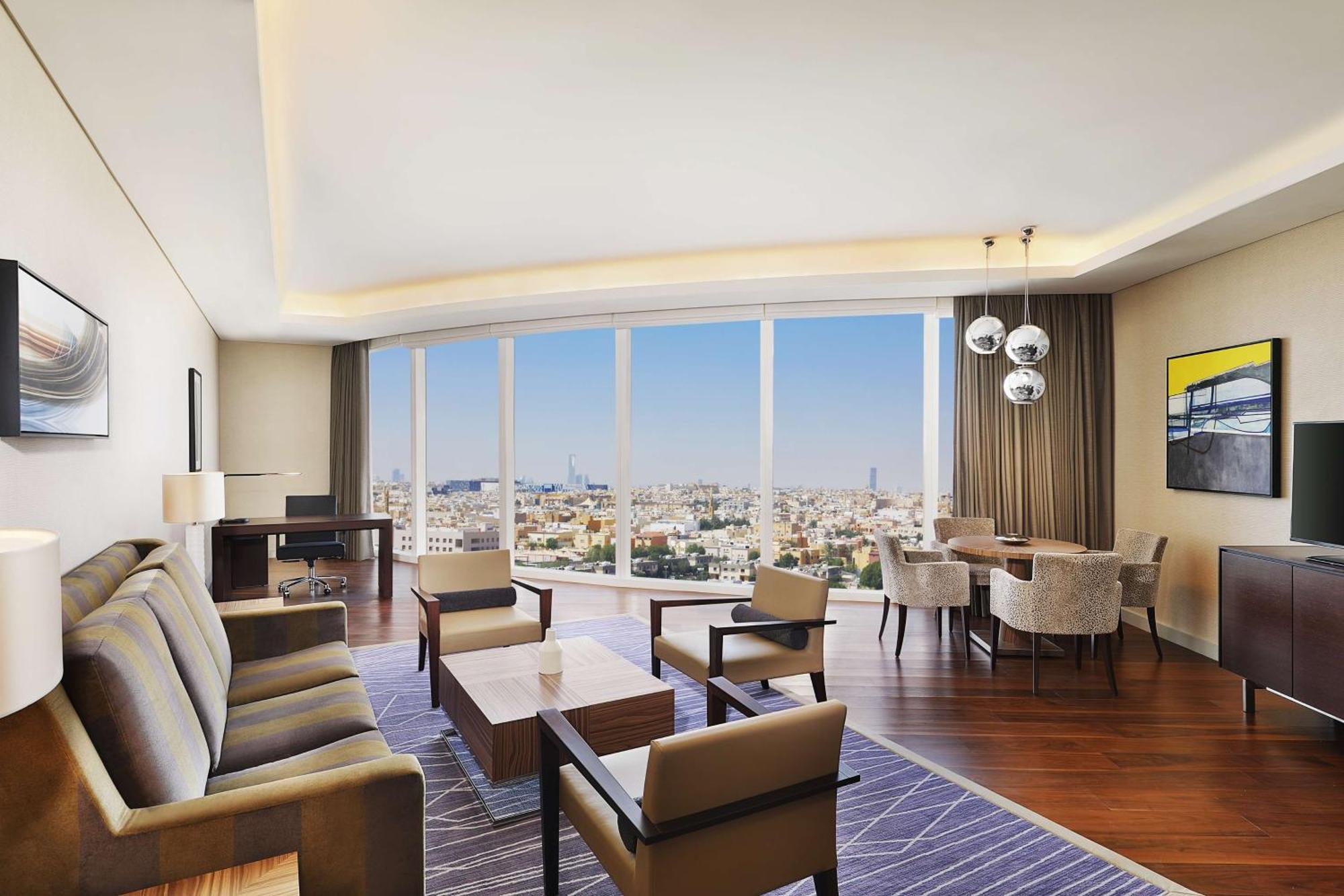 Hilton Riyadh Hotel & Residences Exteriör bild