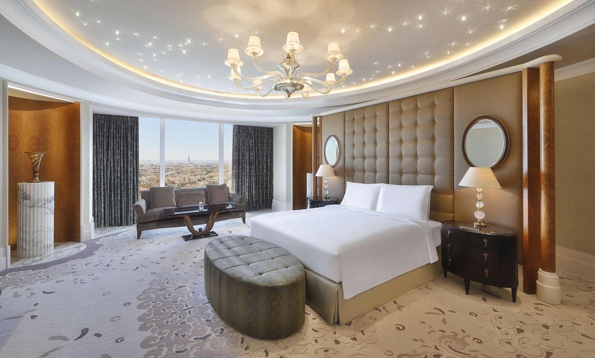 Hilton Riyadh Hotel & Residences Exteriör bild