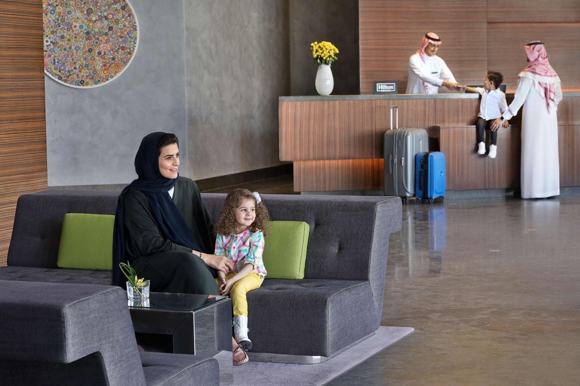 Hilton Riyadh Hotel & Residences Exteriör bild Lobby of the hotel
