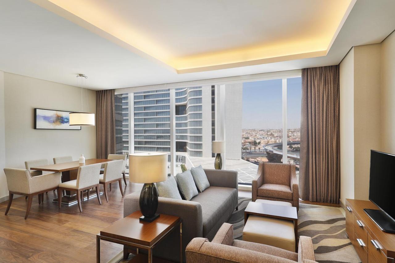 Hilton Riyadh Hotel & Residences Exteriör bild